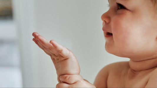 How to Keep Your Baby’s Skin Rolls Clean & Rash-Free